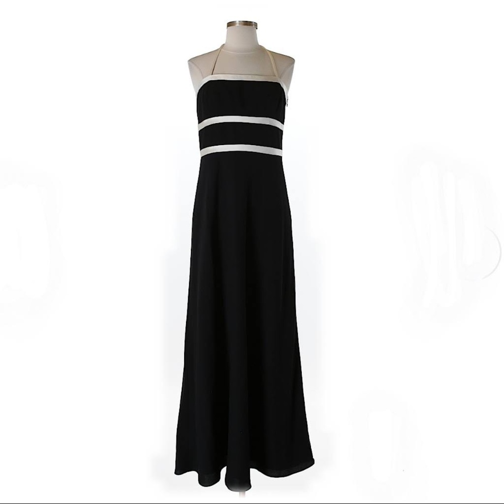 Ann Taylor Strapless Elegant Black Formal Dress / Gown